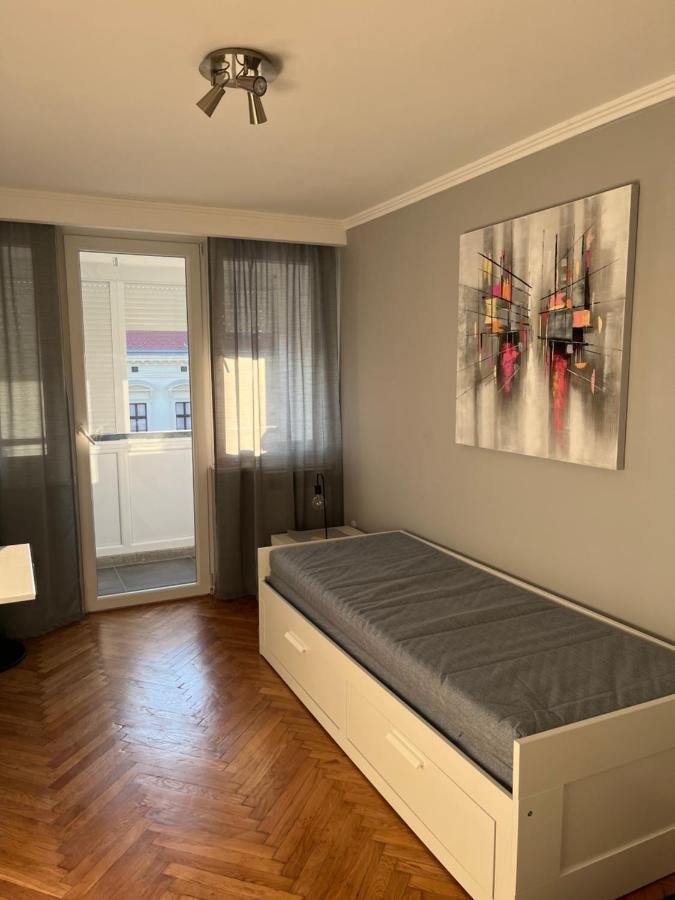 Apartman Loft 72 Slavonski Brod Exterior foto